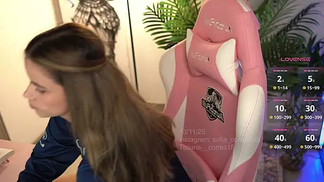 tatiana  cortes18 online show from 11.13.25