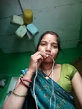 Bhuvi Bedi online show from 02.26.25