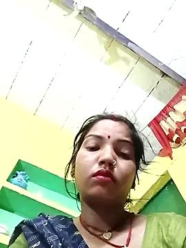 Bhuvi Bedi online show from 03.04.25