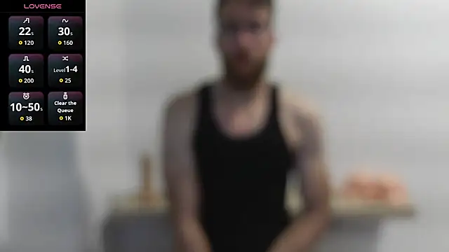 Snapshot of machohiberiko chatting on 11.20.25 machohiberiko online show from 11.20.25