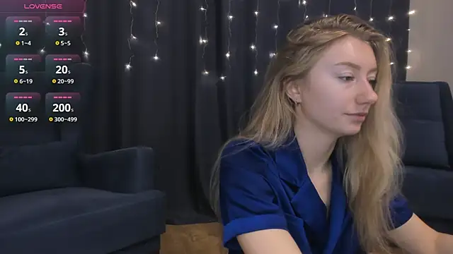 Snapshot of Rachel_Rut chatting on 11.23.25 Rachel Rut online show from 11.23.25