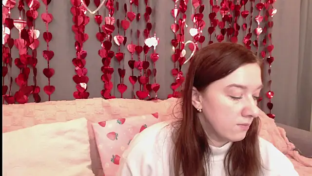 Snapshot of MarthaSimons chatting on 02.15.26 MarthaSimons online show from 02.15.26