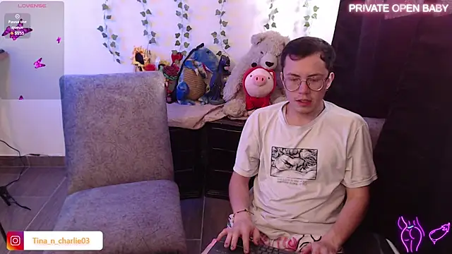 Tina 4 Charlie online show from 11.29.25