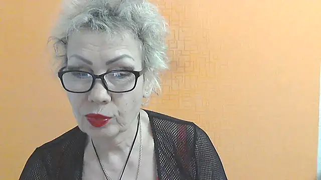 NessyJenixs online show from 02.18.26