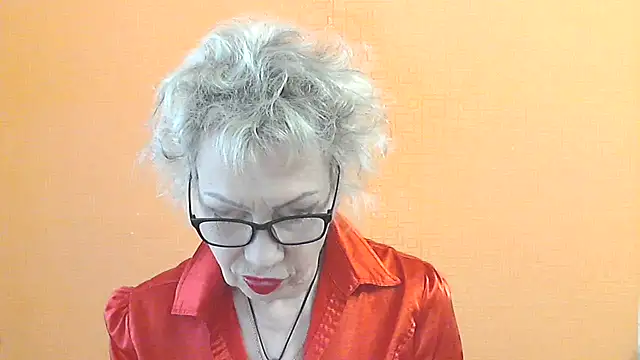 NessyJenixs online show from 05.17.26