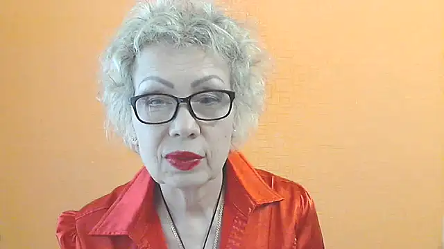 NessyJenixs online show from 05.18.26