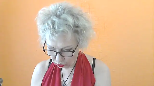 Snapshot of NessyJenixs chatting on 06.14.26 NessyJenixs online show from 06.14.26