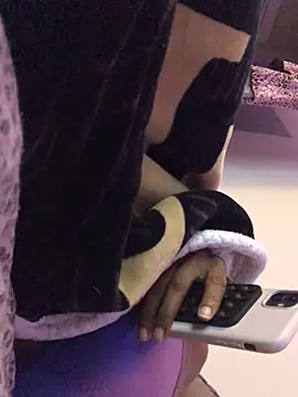 Snapshot of theprettysoles chatting on 07.30.26 theprettysoles online show from 07.30.26