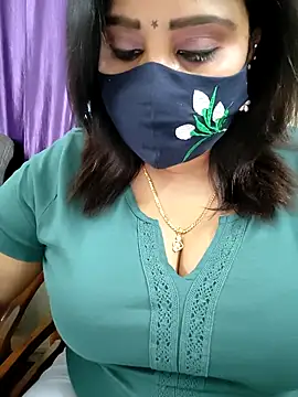 Queenflowerr online show from 03.16.26