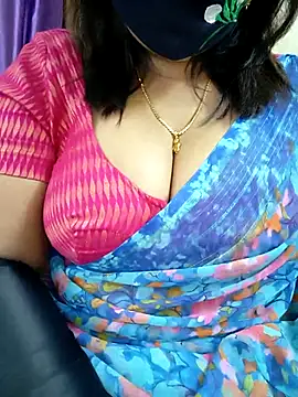 Queenflowerr online show from 03.31.26