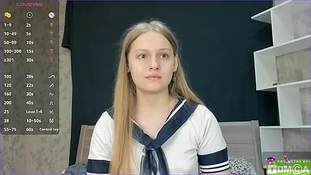 Snapshot of onelovelyalice chatting on 02.12.25 onelovelyalice online show from 02.12.25