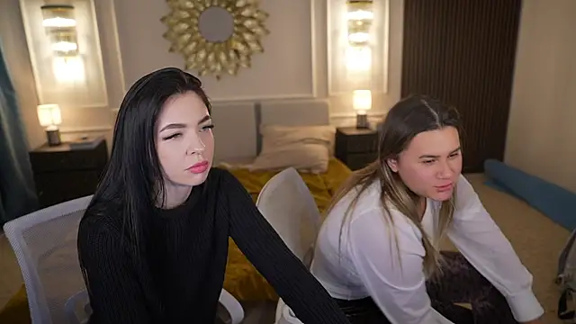 Molly happyhouse online show from 03.01.25