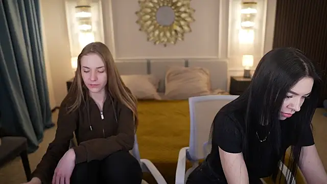 Molly happyhouse online show from 03.01.25