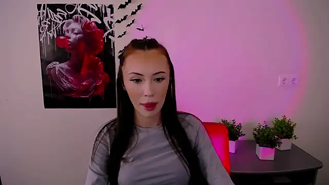 Snapshot of Nikonara_Love chatting on 02.15.25 Nikonara Love online show from 02.15.25