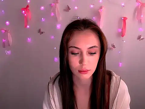 Nikonara Love online show from 05.05.26