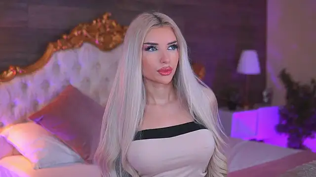 Juicy Jessye online show from 11.20.25