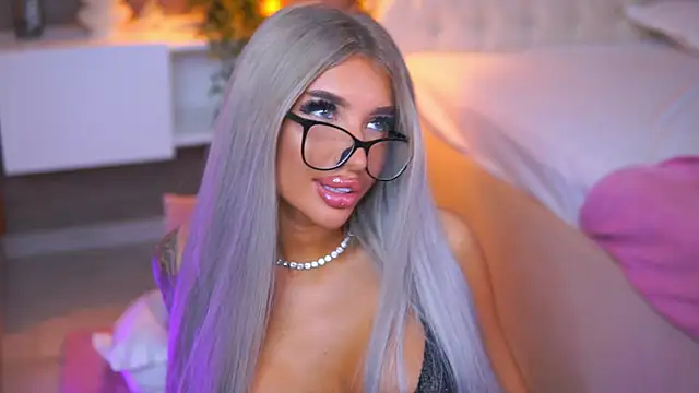 Juicy Jessye online show from 07.14.26