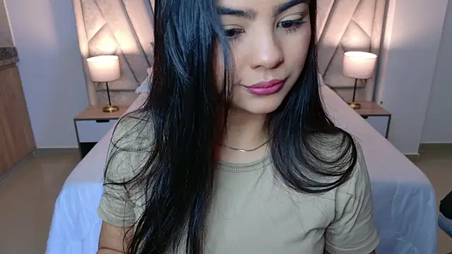 Layla Breezee online show from 07.19.26