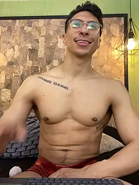 ApoloCruz online show from 12.22.25