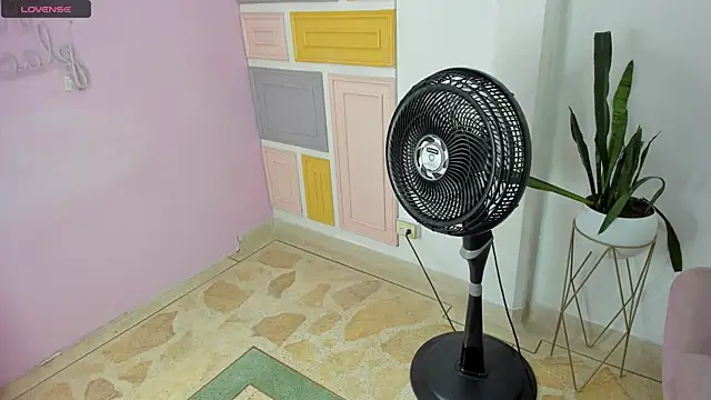 Mara Torres1 online show from 03.03.25