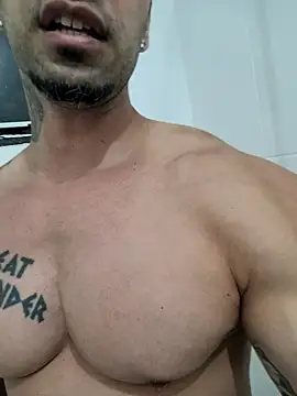 Snapshot of badbrown chatting on 02.25.25 badbrown online show from 02.25.25