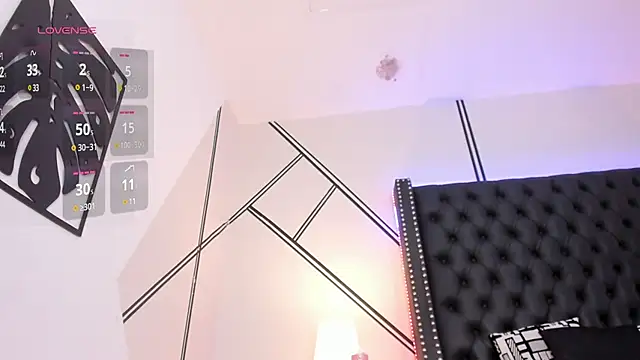 Snapshot of Luciana_brown_ chatting on 03.05.25 Luciana brown online show from 03.05.25