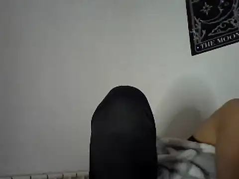 luzia sweetie online show from 01.23.25