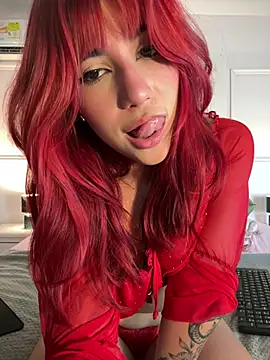 Snapshot of HannaaMiller chatting on 02.03.26 HannaaMiller online show from 02.03.26