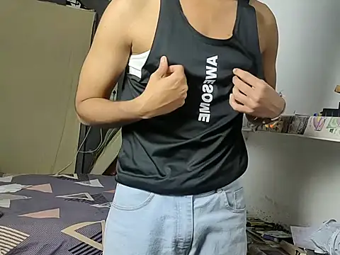 Snapshot of fit_boyxx chatting on 10.30.25 fit boyxx online show from 10.30.25