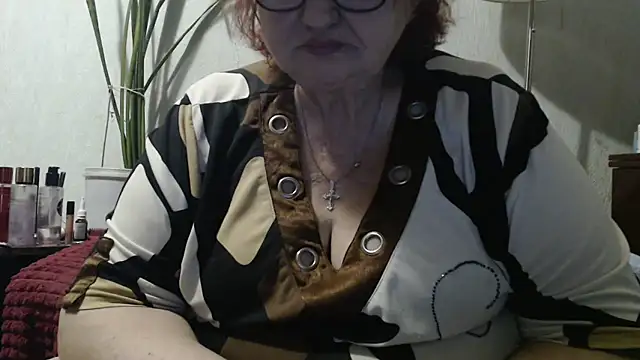DeniseeRosea online show from 04.09.26