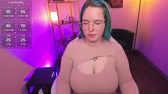 Manic pixie  online show from 06.14.26