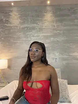 Alaia Colins online show from 06.22.26