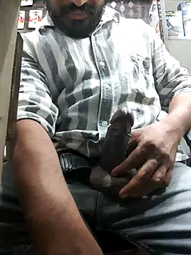 Snapshot of RaviRoy2326 chatting on 01.31.25 RaviRoy2326 online show from 01.31.25