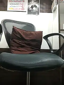 Snapshot of RaviRoy2326 chatting on 02.10.25 RaviRoy2326 online show from 02.10.25