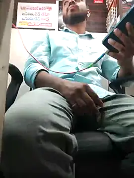 Snapshot of RaviRoy2326 chatting on 02.12.25 RaviRoy2326 online show from 02.12.25