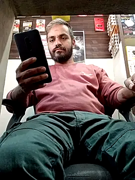 Snapshot of RaviRoy2326 chatting on 02.27.25 RaviRoy2326 online show from 02.27.25