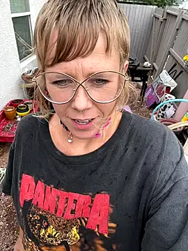 I am babydoll online show from 10.13.25