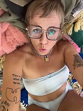 I am babydoll online show from 05.05.26