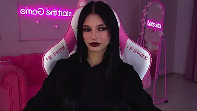 BeverlyMost online show from 12.05.25