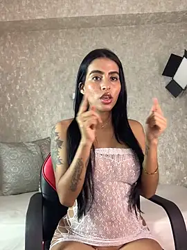 Snapshot of genesissara chatting on 02.13.26 genesissara online show from 02.13.26