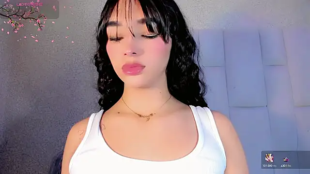 Snapshot of Angeles_Busst chatting on 09.25.25 Angeles Busst online show from 09.25.25