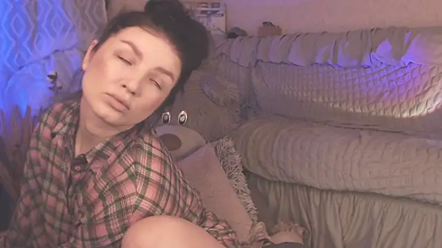 BritneyBarker online show from 03.11.25