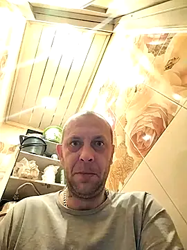 MaxDevilWhite online show from 11.02.25