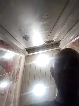 MaxDevilWhite online show from 03.18.26