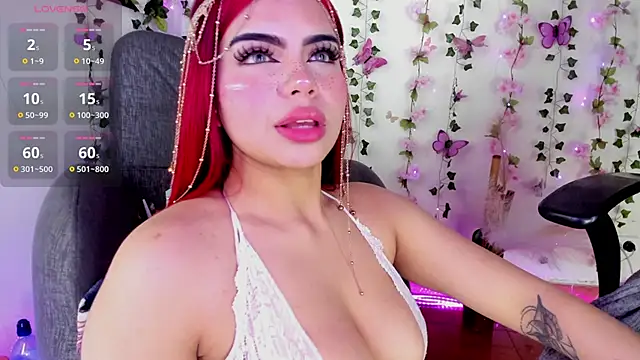 Snapshot of saray__jones chatting on 05.07.26 saray jones online show from 05.07.26