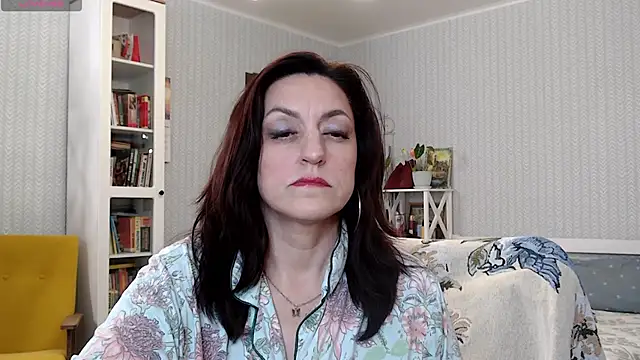 Soffya Soy online show from 04.24.26