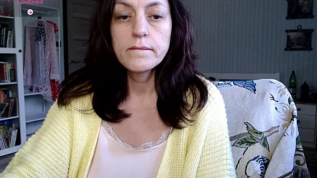 Soffya Soy online show from 04.28.26
