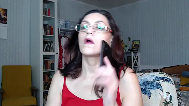 Snapshot of Soffya_Soy chatting on 05.12.26 Soffya Soy online show from 05.12.26