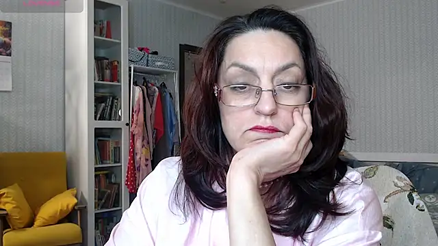 Snapshot of Soffya_Soy chatting on 05.13.26 Soffya Soy online show from 05.13.26