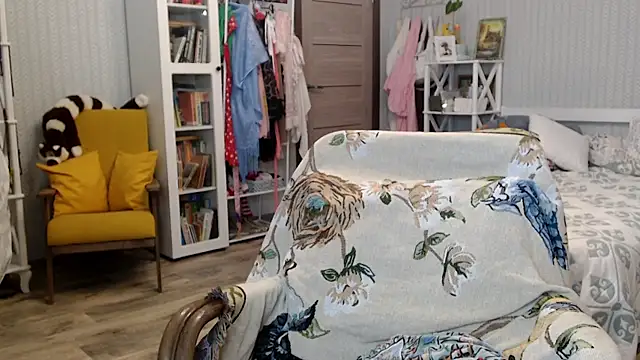 Snapshot of Soffya_Soy chatting on 05.31.26 Soffya Soy online show from 05.31.26
